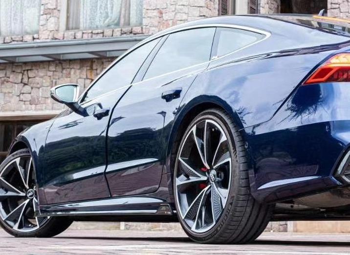 TAKD Carbon Dry Carbon Fiber Side Skirts for Audi A7 S-Line & S7 C8 2018-ON